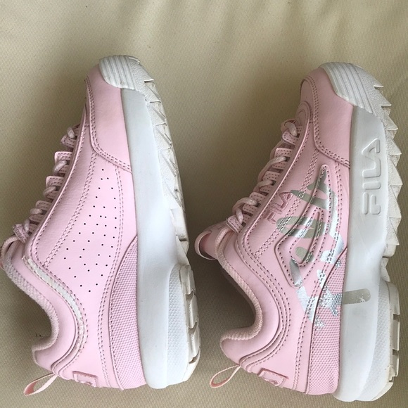 fila embroidered sneakers